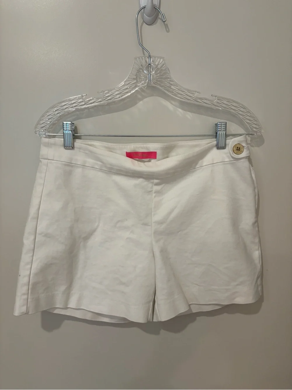 Lilly Pulitzer White Shorts Side Gold Button Tailored 4 - Picture 2 of 10